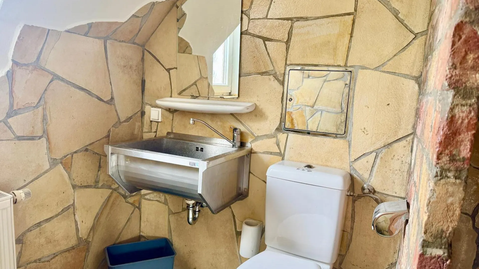 K10 Suite Apartments With Fitness & Parking