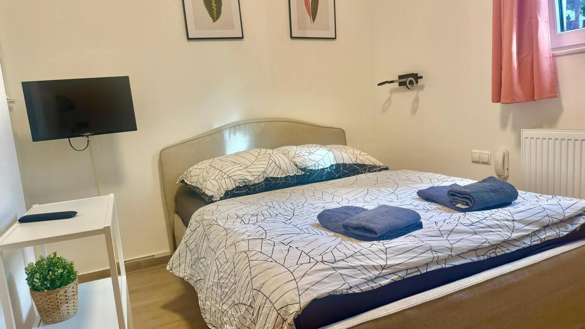 K10 Suite Apartments With Fitness & Parking