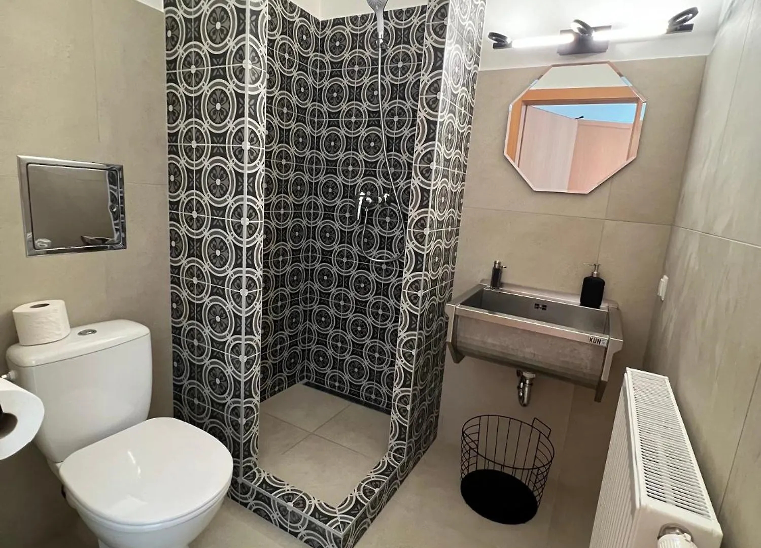 K10 Suite Apartments With Fitness & Parking